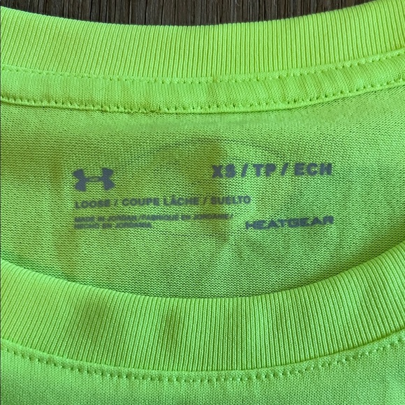 Under Armour Bright Lime Tee - Picture 2 of 2